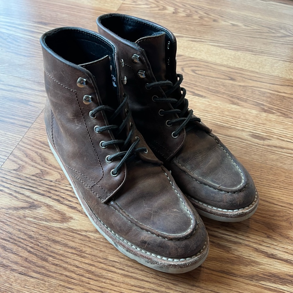 Thursday Diplomat Moc-Toe boots in Arizona Adobe, Size 9